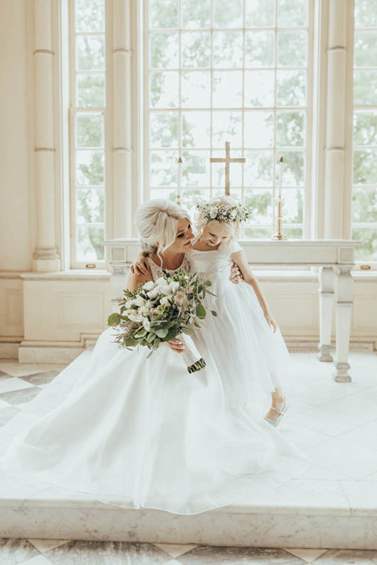 trump-wedding-flower-girl-bride